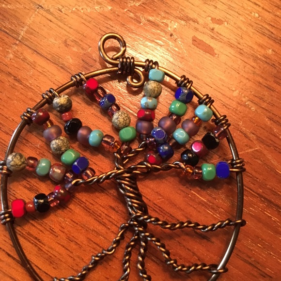 Handmade tree of life pendants - Picture 3 of 8